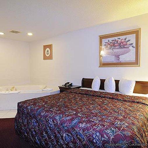 Days Inn By Wyndham Calumet Park Exterior foto