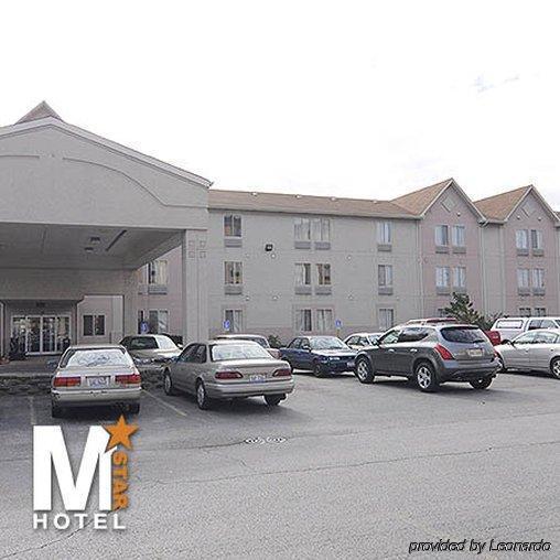 Days Inn By Wyndham Calumet Park Exterior foto