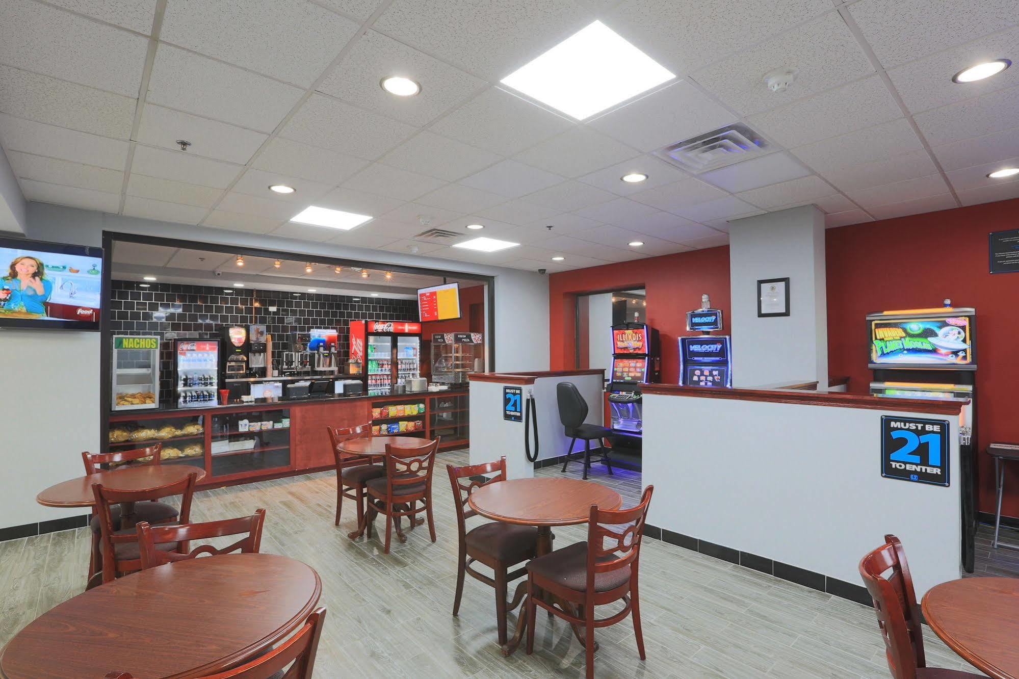 Days Inn By Wyndham Calumet Park Exterior foto